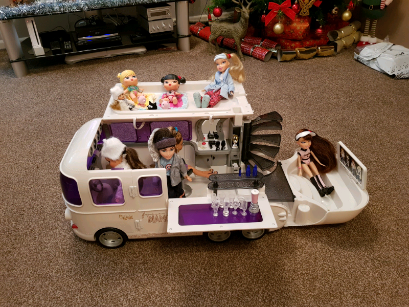 bratz doll bus